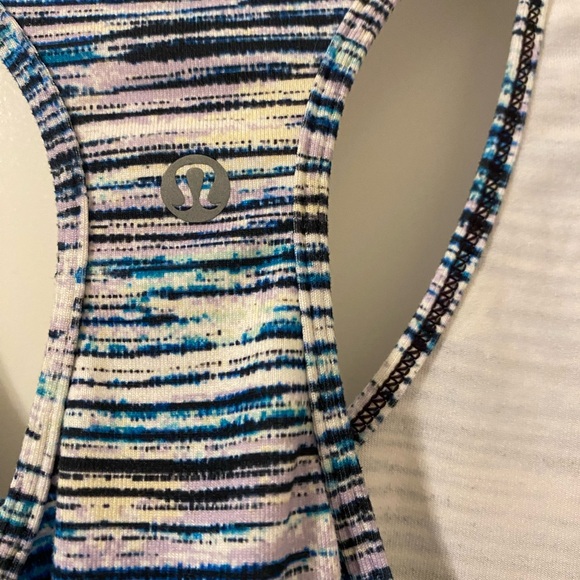 Lululemon Workout Tank Top - Picture 3 of 3